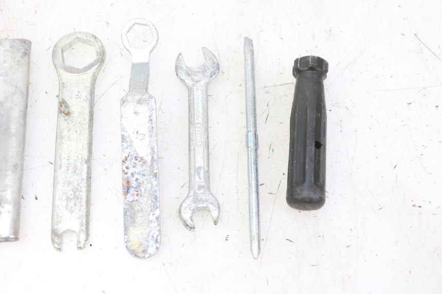 photo de WERKZEUGSET HONDA SCV LEAD 100 (2003 - 2007) - Geprüftes Gebrauchtteil