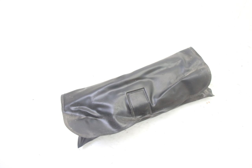 photo de WERKZEUG HONDA ST PAN EUROPEAN 1300 (2002 - 2013) - Zoom auf Gebrauchszustand