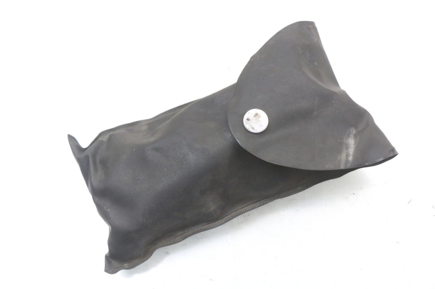 photo de Werkzeugtasche SUZUKI VL INTRUDER 125 (2004 - 2007) - Detailansicht des Bauteils