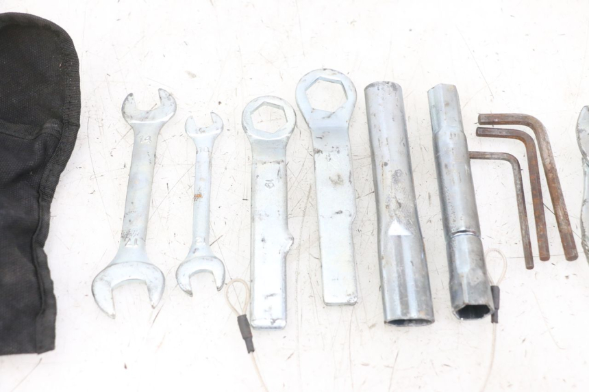 photo de WERKZEUG YAMAHA XJ6 ABS 600 (2008 - 2016) - Detailansicht des Bauteils