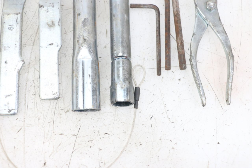 photo de WERKZEUG YAMAHA XJ6 ABS 600 (2008 - 2016) - Alternative Perspektive