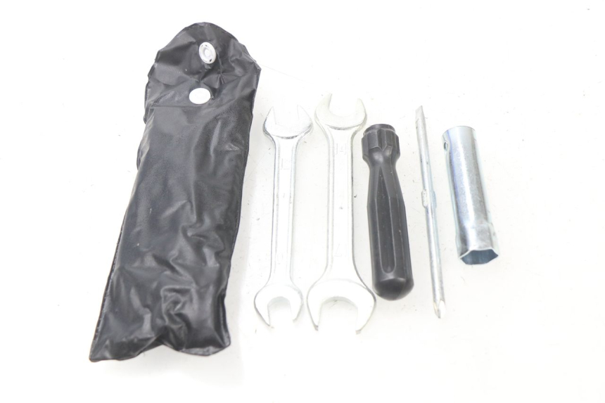 photo de WERKZEUG UNIVERSAL BIKE ZN50QT-11B 50 (2018 - 2021) - Zoom auf Gebrauchszustand