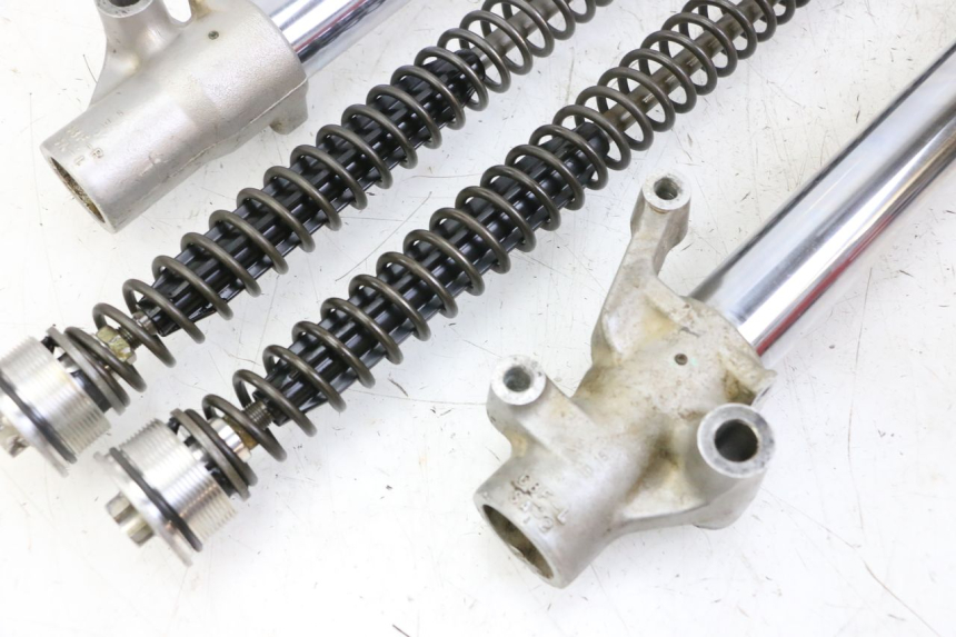 photo de STANDROHR HONDA CR 85 (2003 - 2007) - Alternativer Blickwinkel