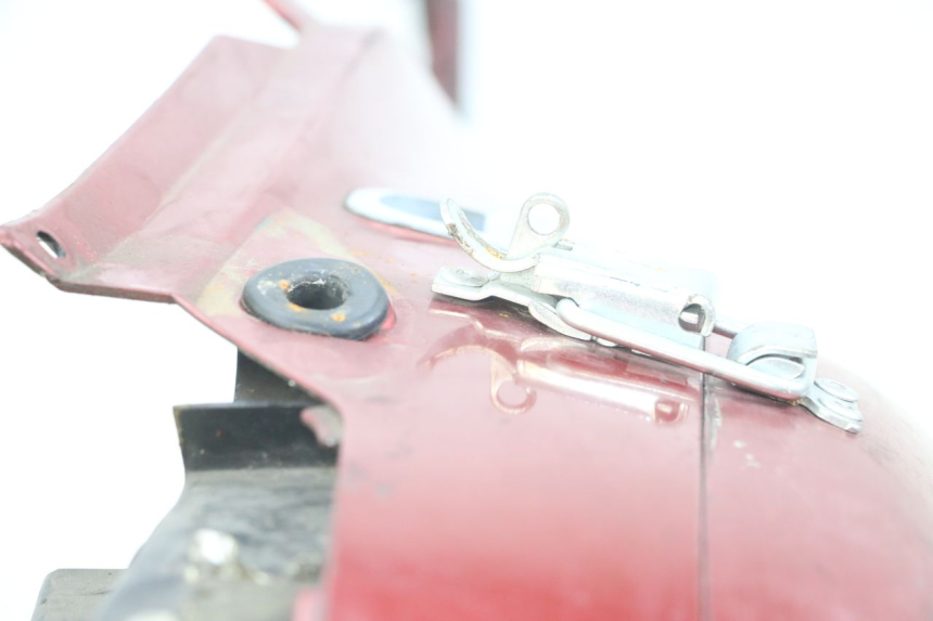 photo de RECHTER KOFFER HONDA NTV DEAUVILLE 650 (1998 - 2001) - Hochauflösende Nahaufnahme