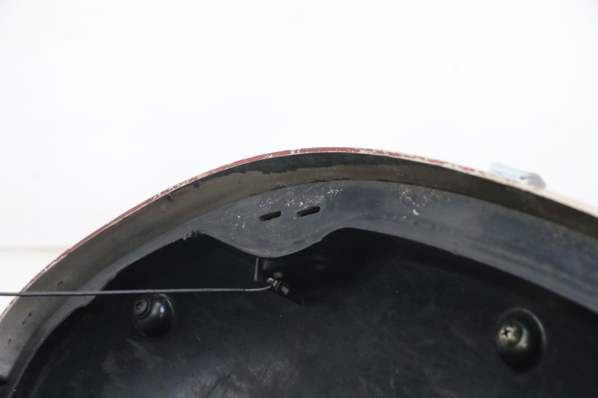 photo de RECHTER KOFFER HONDA NTV DEAUVILLE 650 (1998 - 2001) - Zoom auf Gebrauchszustand