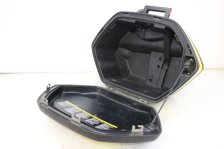 photo de KOFFERTRÄGER LINK YAMAHA FJR ABS 1300 (2006 - 2012) - Zoom auf Gebrauchszustand