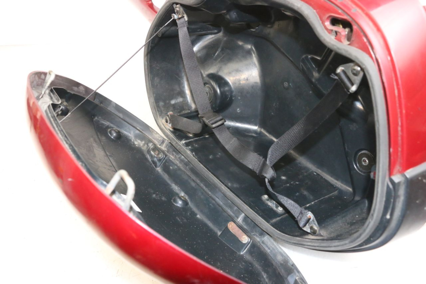 photo de LINKE SEITENKOFFER HONDA NTV DEAUVILLE 650 (1998 - 2001) - Hochauflösende Nahaufnahme