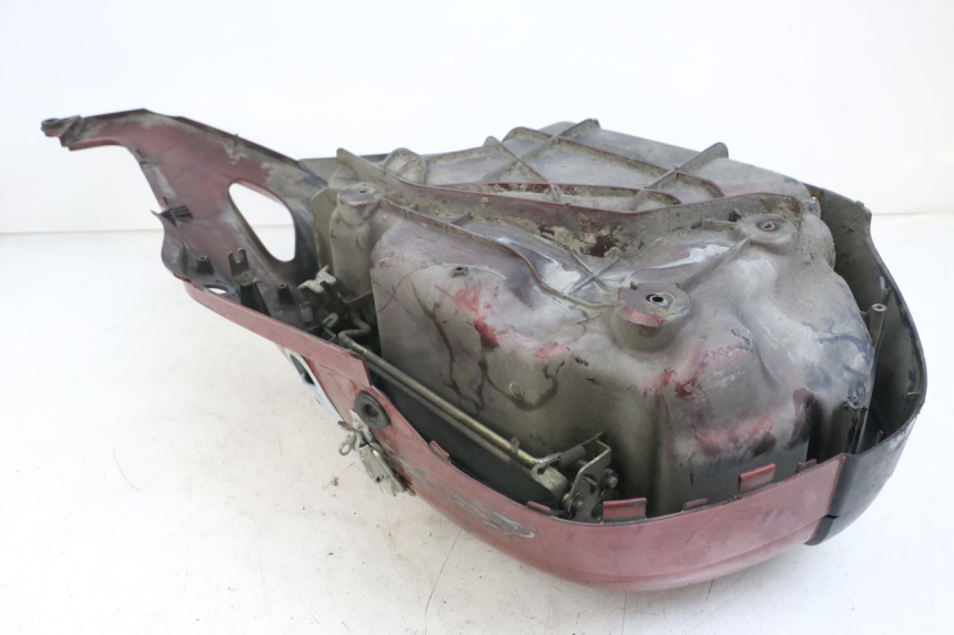 photo de LINKE SEITENKOFFER HONDA NTV DEAUVILLE 650 (1998 - 2001) - Hochauflösende Nahaufnahme