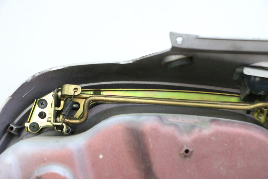 photo de KOFFERTRÄGER LINK HONDA NTV DEAUVILLE 650 (2001 - 2006) - Oberflächenzustand und Material