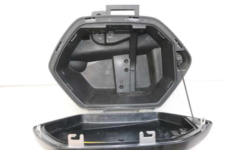 photo de KOFFERTRÄGER LINK YAMAHA TDM ABS 900 (2002 - 2014) - Zoom auf Gebrauchszustand