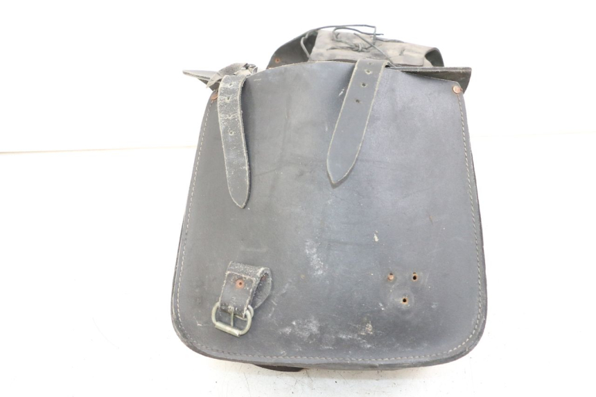 photo de KOFFERTRÄGER SUZUKI GZ MARAUDER 125 (1998 - 2004) - Alternativer Blickwinkel