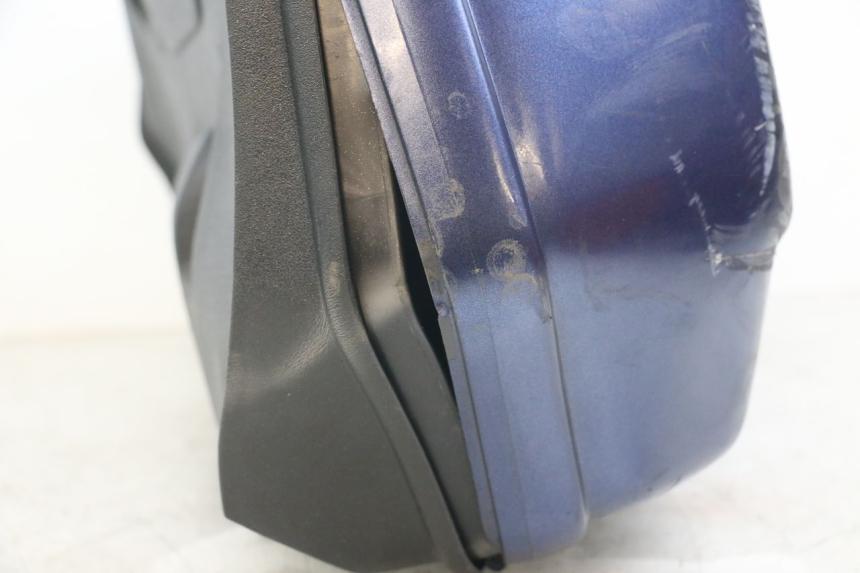 photo de KOFFERTRÄGER APRILIA SCARABEO GT 125 (1999 - 2007) - Fokus auf die Struktur