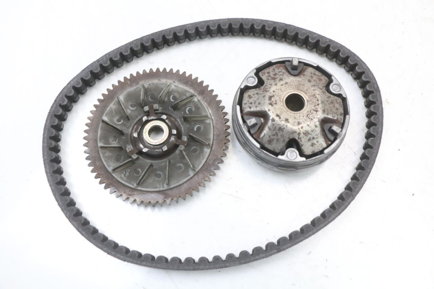 photo de VARIATOR KYMCO AGILITY 4T 50 (2005 - 2018) - Zoom auf Gebrauchszustand