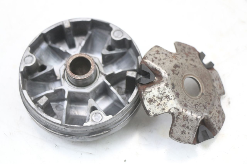 photo de VARIATOR KYMCO AGILITY 4T 50 (2005 - 2018) - Technische Nahaufnahme