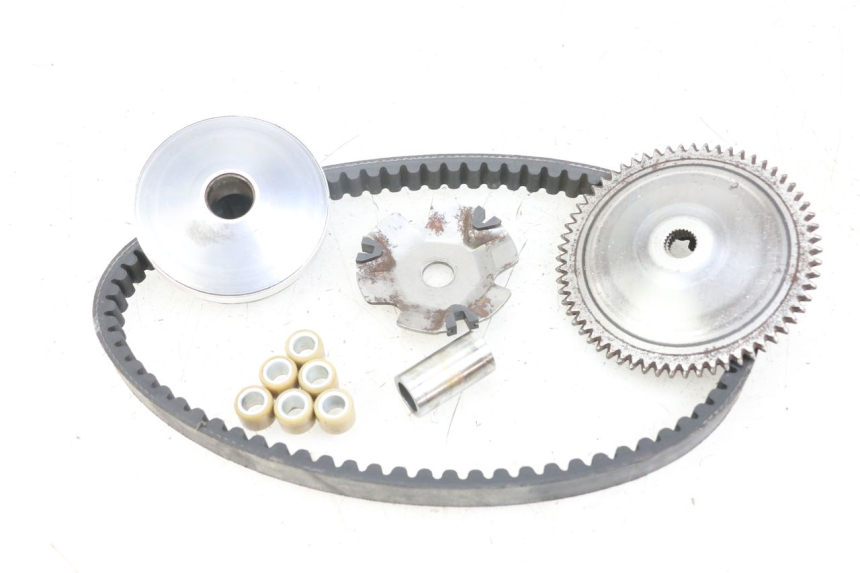 photo de VARIOMETER KYMCO AGILITY 4T 50 (2018 - 2022) - Details der Befestigungspunkte