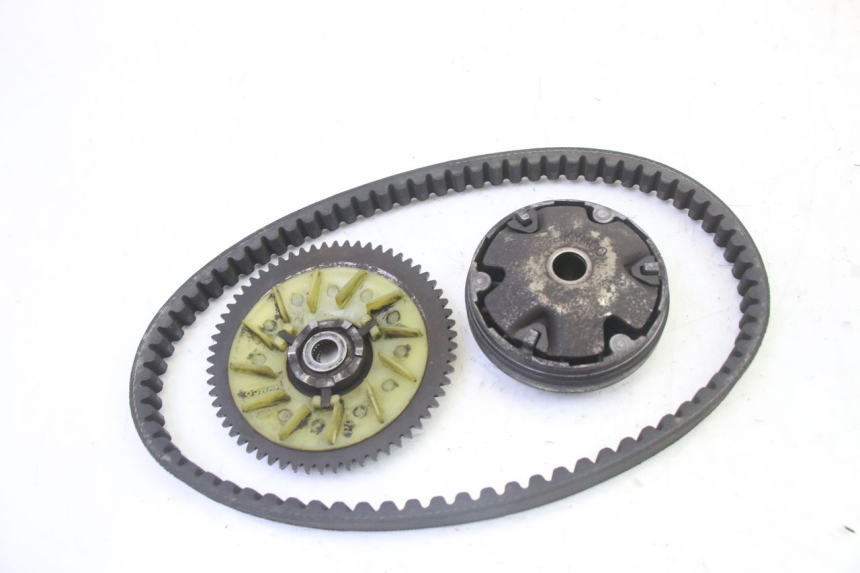 photo de VARIATOR KYMCO AGILITY 4T 50 (2005 - 2018) - Zoom auf Gebrauchszustand