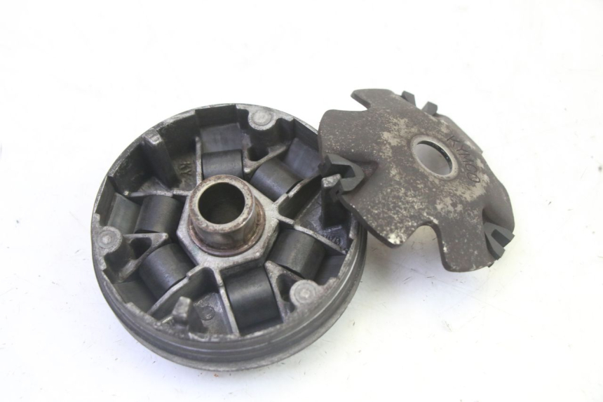 photo de VARIATOR KYMCO AGILITY 4T 50 (2005 - 2018) - Technische Nahaufnahme