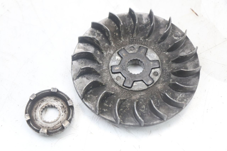 photo de VARIOMETER MBK BOOSTER SPIRIT 50 (1999 - 2003) - Details der Befestigungspunkte