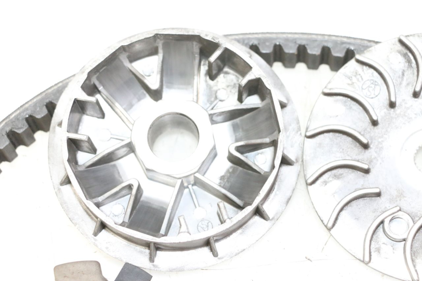 photo de VARIOMATIK ORCAL CAVARO 4T 50 (2019 - 2023) - Oberflächenzustand und Material