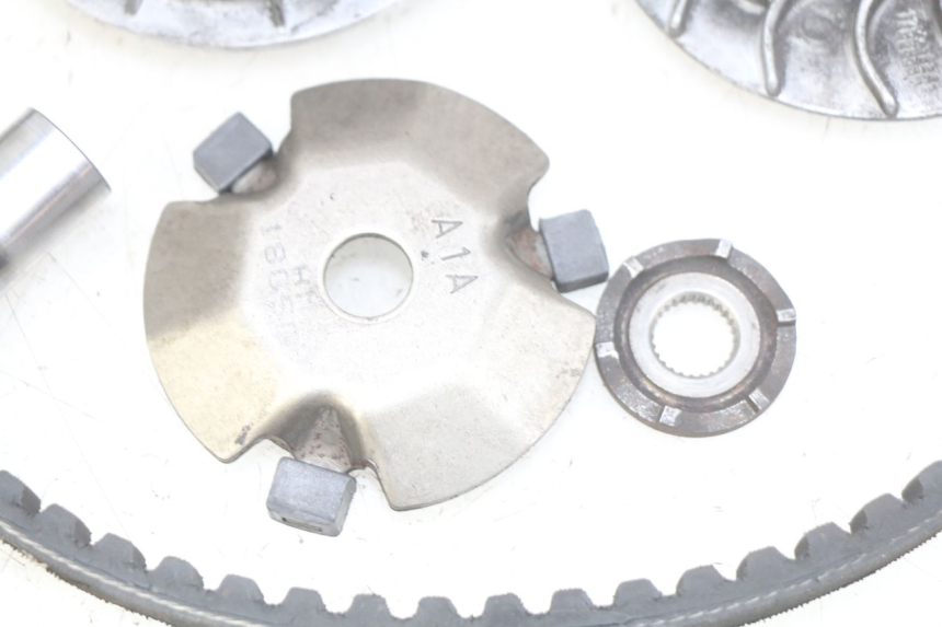 photo de VARIOMETER SYM CROX 4T 50 (2016 - 2023) - Details der Befestigungspunkte