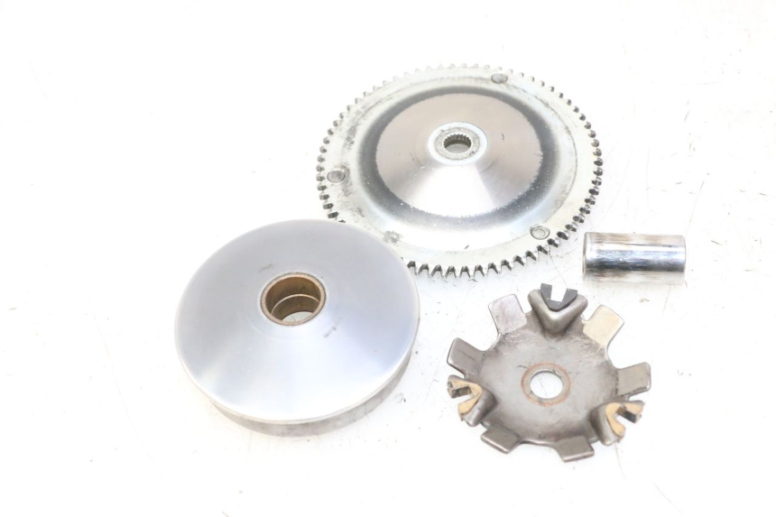 photo de VARIOMETER PEUGEOT ELYSTAR 50 (2002 - 2014) - Details der Befestigungspunkte