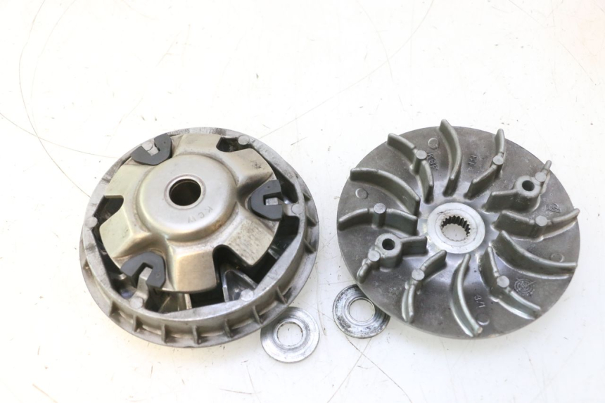 photo de VARIOMATIK HONDA FES PANTHEON 125 (2003 - 2007) - Detailansicht des Bauteils