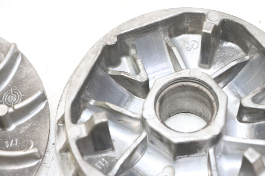 photo de VARIOMETER HONDA FES S-WING SWING ABS 125 (2007 - 2015) - Charakteristische Merkmale