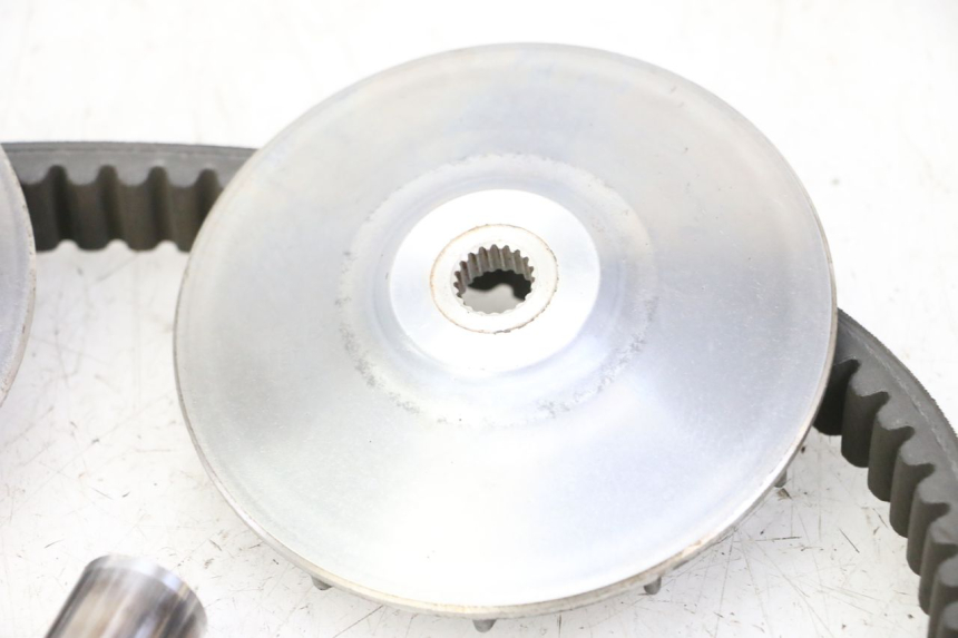 photo de VARIOMETER HONDA FES S-WING SWING ABS 125 (2007 - 2015) - Details der Befestigungspunkte