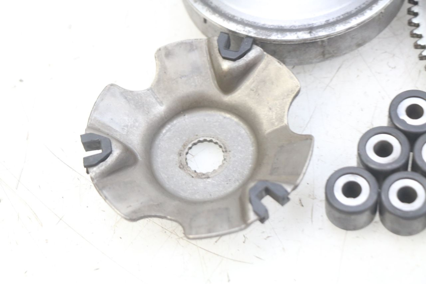 photo de VARIOMETER PIAGGIO FLY 4T 50 (2013 - 2017) - Alternative Perspektive