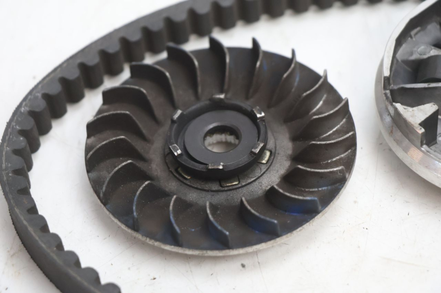 photo de VARIOMATIK KEEWAY FOCUS 50 (2006 - 2009) - Weitere Ansicht des Artikels