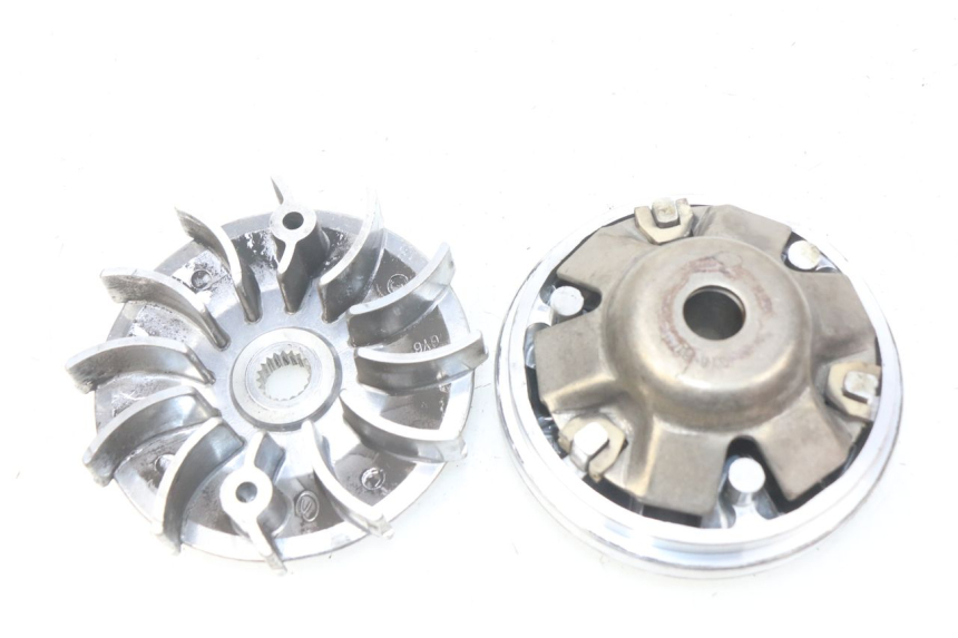 photo de VARIOMATIK SACHS FY125T FY T 125 (2007 - 2011) - Detailansicht des Bauteils