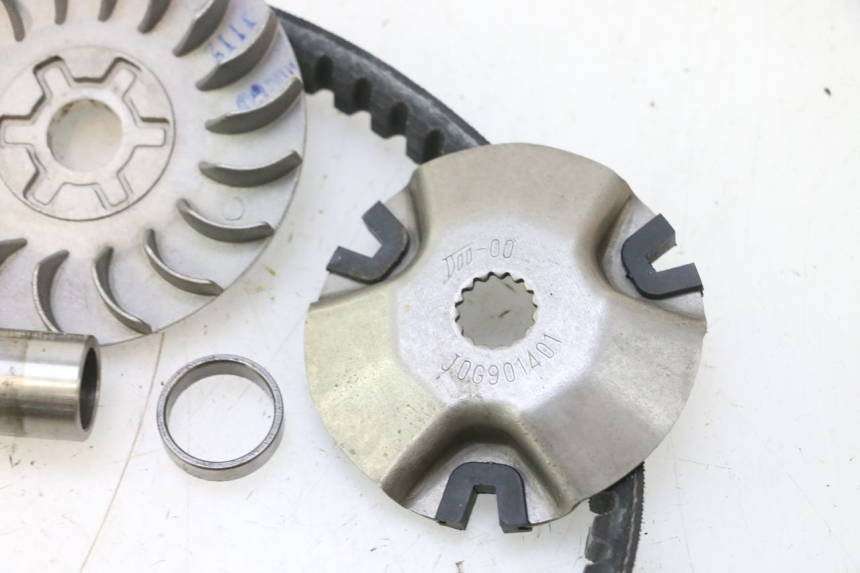 photo de VARIOMATIK KEEWAY HURRICANE 50 (2006 - 2019) - Geprüftes Gebrauchtteil