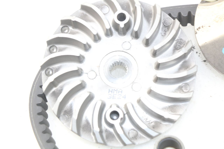 photo de VARIOMATIK SYM JOYMAX 250 (2013 - 2017) - Details der Befestigungspunkte