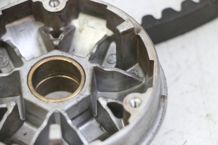 photo de VARIOMATIK PEUGEOT KISBEE 2T 50 (2018 - 2022) - Technische Nahaufnahme