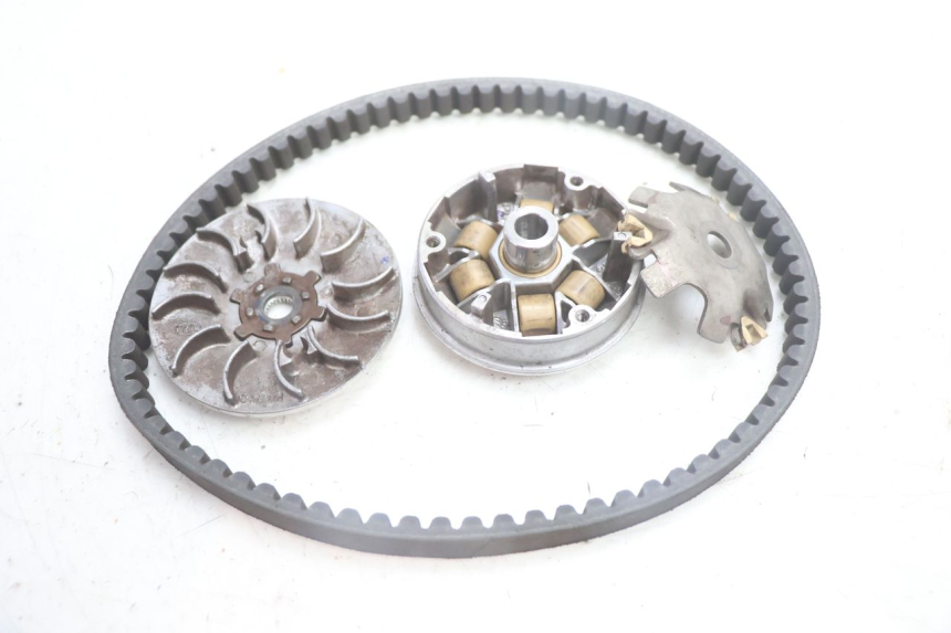 photo de VARIOMETER PEUGEOT KISBEE 2T 50 (2010 - 2017) - Oberflächenzustand und Material