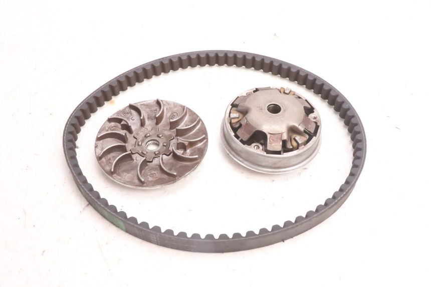 photo de VARIOMETER PEUGEOT KISBEE 2T 50 (2010 - 2017) - Details der Befestigungspunkte