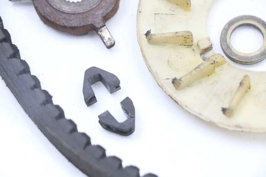 photo de VARIOMETER PEUGEOT KISBEE 4T 50 (2018 - 2022) - Oberflächenzustand und Material