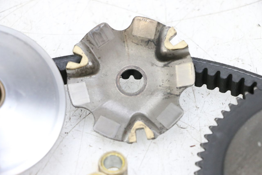 photo de VARIOMETER PEUGEOT KISBEE 4T 50 (2018 - 2022) - Technische Nahaufnahme