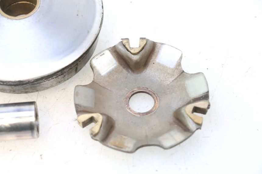 photo de VARIOMETER PEUGEOT KISBEE 4T 50 (2010 - 2017) - Technische Nahaufnahme