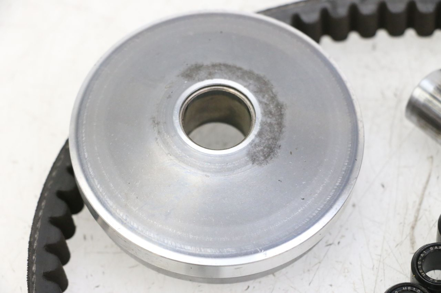 photo de VARIOMETER KYMCO AGILITY 4T 50 (2018 - 2022) - Details der Befestigungspunkte