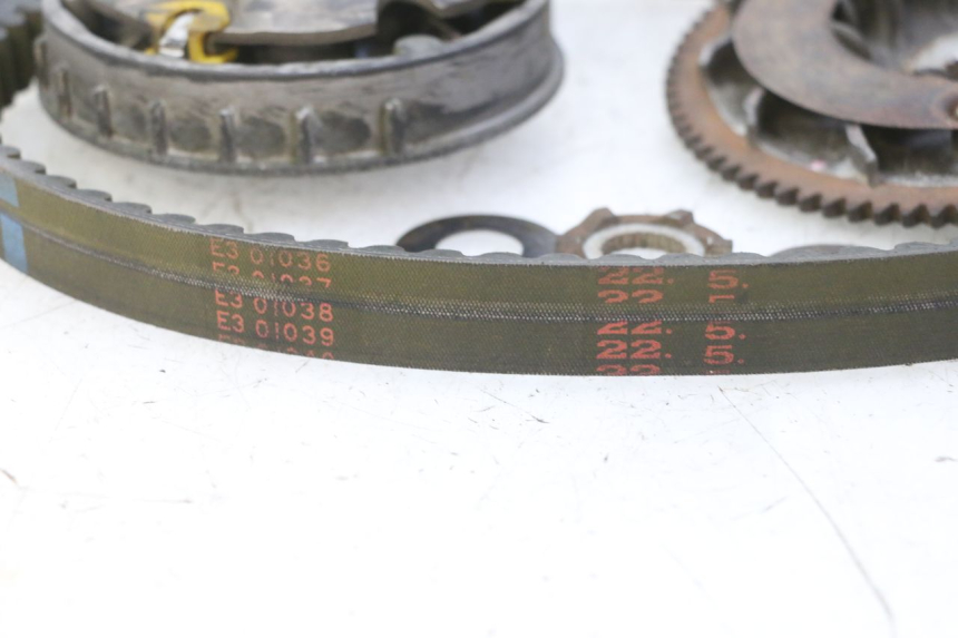 photo de VARIOMATIK PIAGGIO LIBERTY 125 (1998 - 2008) - Zoom auf Gebrauchszustand