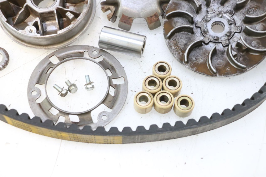 photo de VARIOMATIK PEUGEOT LUDIX ONE 14P 50 (2004 - 2013) - Weitere Ansicht des Artikels