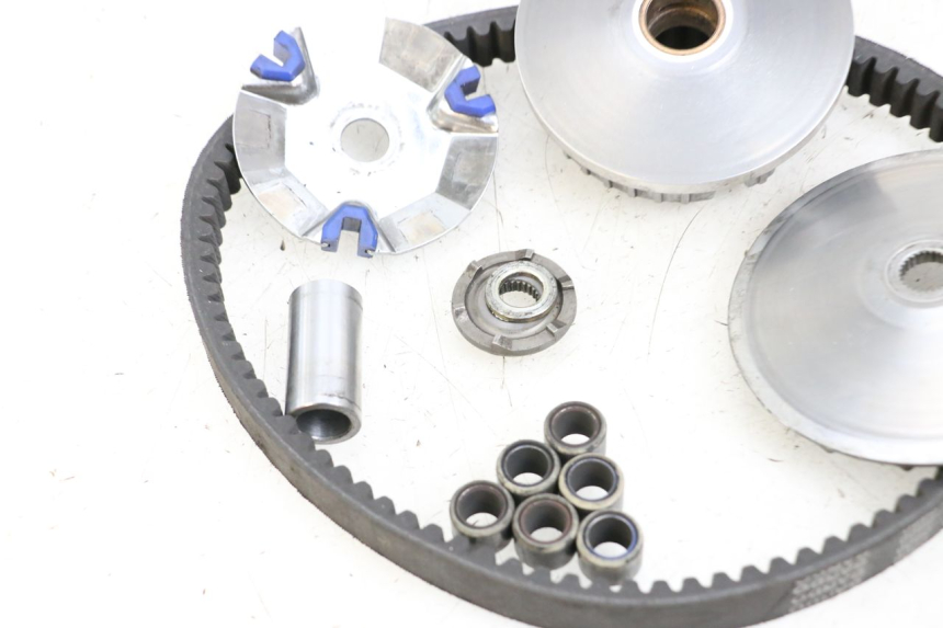 photo de VARIOMATIK SYM MIO 50 (2005 - 2010) - Alternative Perspektive