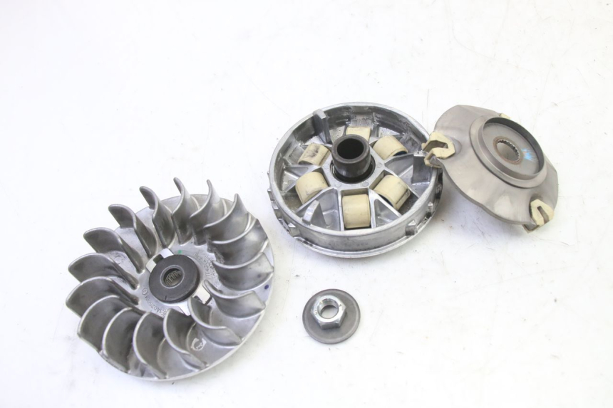 photo de VARIOMATIK PIAGGIO MP3 HPE 310 (2024 - 2025) - Zoom auf Gebrauchszustand