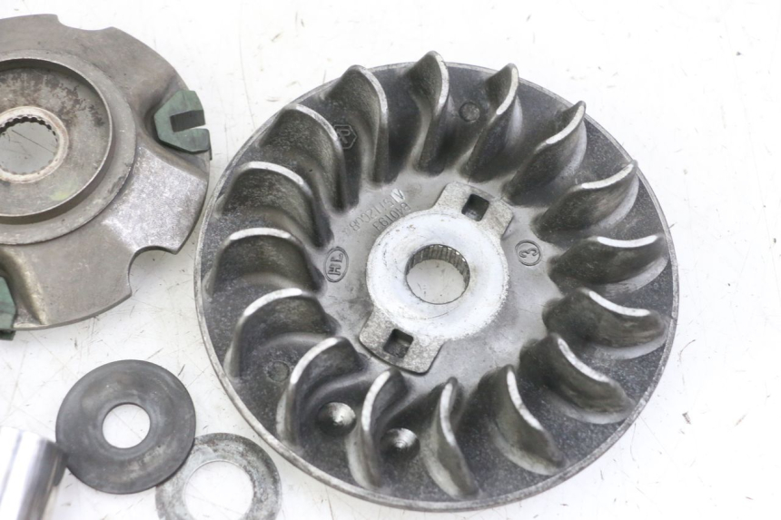 photo de VARIOMATIK PIAGGIO MP3 LT 300 (2010 - 2016) - Oberflächenzustand und Material