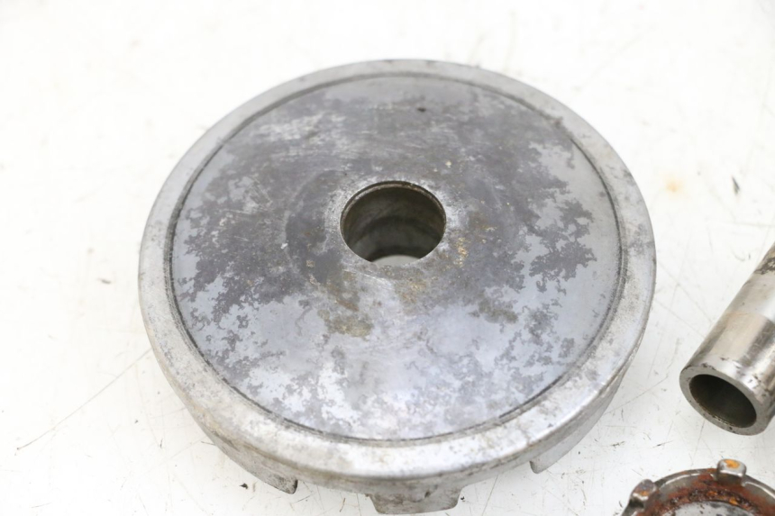 photo de VARIOMATIK YAMAHA NEO'S NEOS 2T 50 (1998 - 2007) - Details der Befestigungspunkte