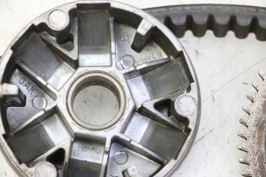 photo de VARIOMATIK KYMCO LIKE 4T 50 (2019 - 2025) - Oberflächenzustand und Material