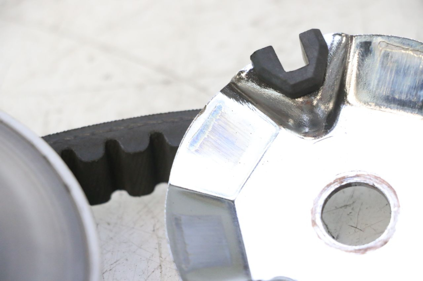 photo de VARIOMATIK KYMCO LIKE 4T 50 (2019 - 2025) - Details der Befestigungspunkte
