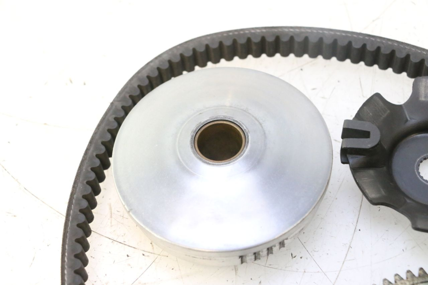 photo de VARIOMETER PIAGGIO NEW TYPHOON 50 (2018 - 2021) - Oberflächenzustand und Material