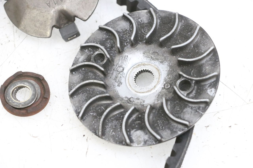 photo de VARIOMATIK SYM ORBIT III 3 4T 50 (2021 - 2025) - Charakteristische Merkmale